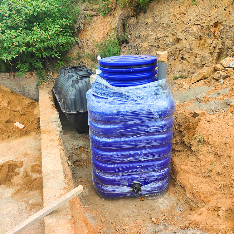 江西貴溪某環(huán)保公司定制無動(dòng)力凈化罐